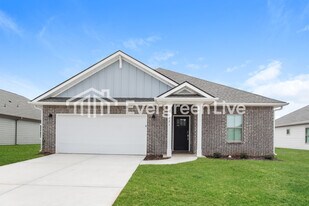 221 Shangrila Wy in Meridianville, AL - Building Photo