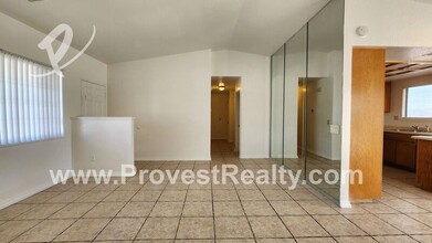 14832 Quinnault Rd in Apple Valley, CA - Building Photo - Building Photo