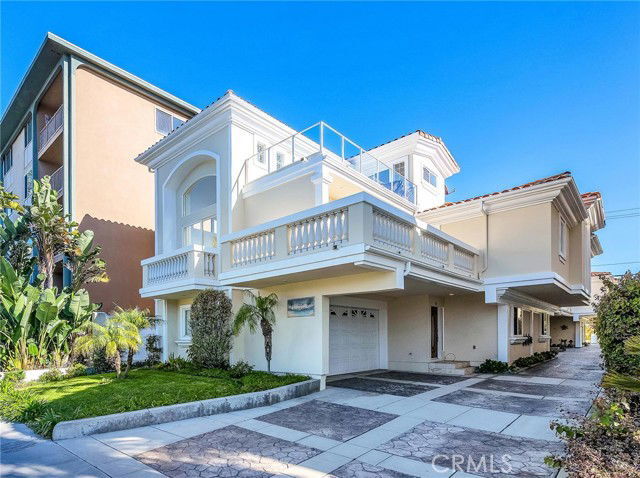 property at 1206 S Catalina Ave