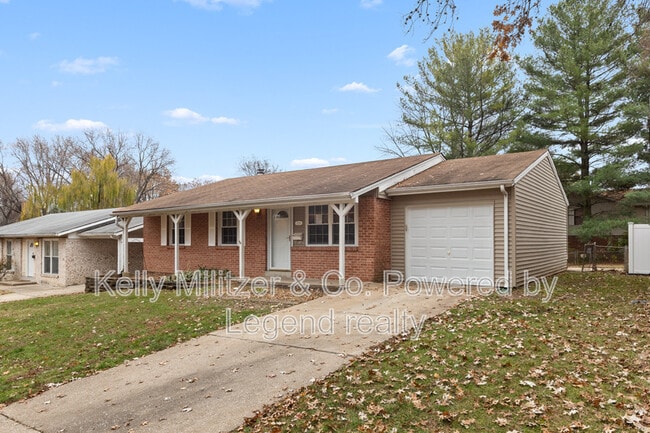 2126 Northernlimits Dr in Florissant, MO - Building Photo - Building Photo