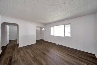 4828 S 4380 W in Salt Lake City, UT - Building Photo - Building Photo