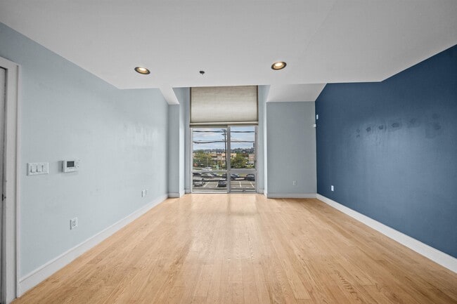 8917 River Rd in North Bergen, NJ - Building Photo - Building Photo