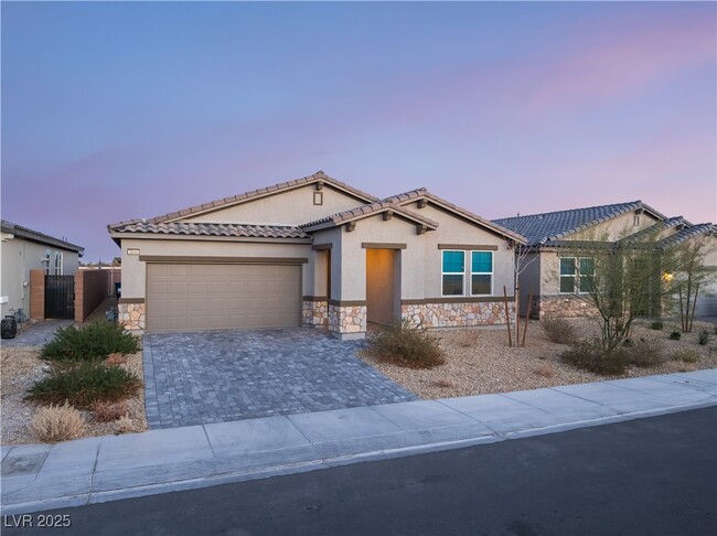 property at 3540 Vly Lily St