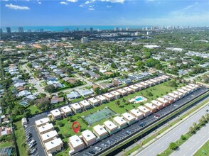 1400 Pompei Ln, Unit 47 in Naples, FL - Building Photo - Building Photo