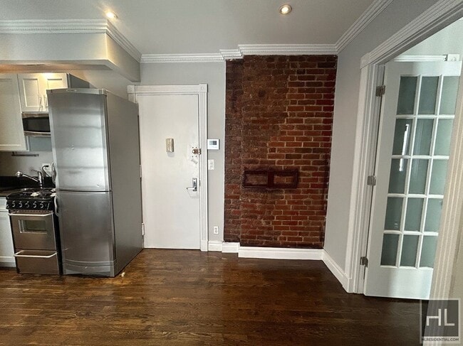 410 E 13th St, Unit 5C in New York, NY - Building Photo - Building Photo