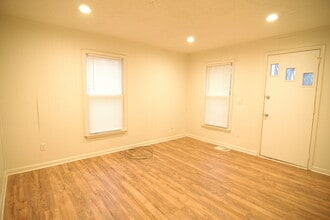 807 N 6th St in Nashville, TN - Building Photo - Building Photo