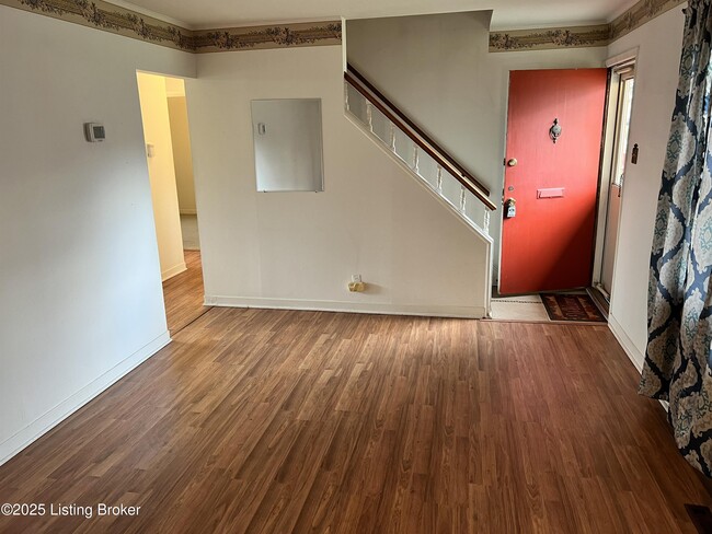 3122 Commander Dr in Louisville, KY - Building Photo - Building Photo