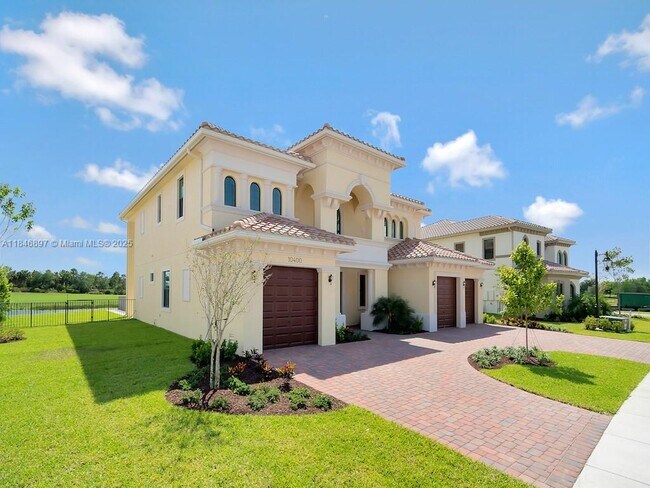 property at 10400 S Barnsley Dr