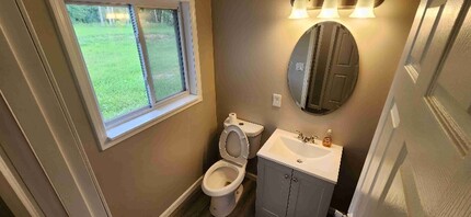 14572 N Saginaw Rd-Unit -UNIT 3 in Clio, MI - Building Photo - Building Photo