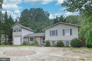 800 Baltimore Annapolis Blvd in Severna Park, MD - Building Photo