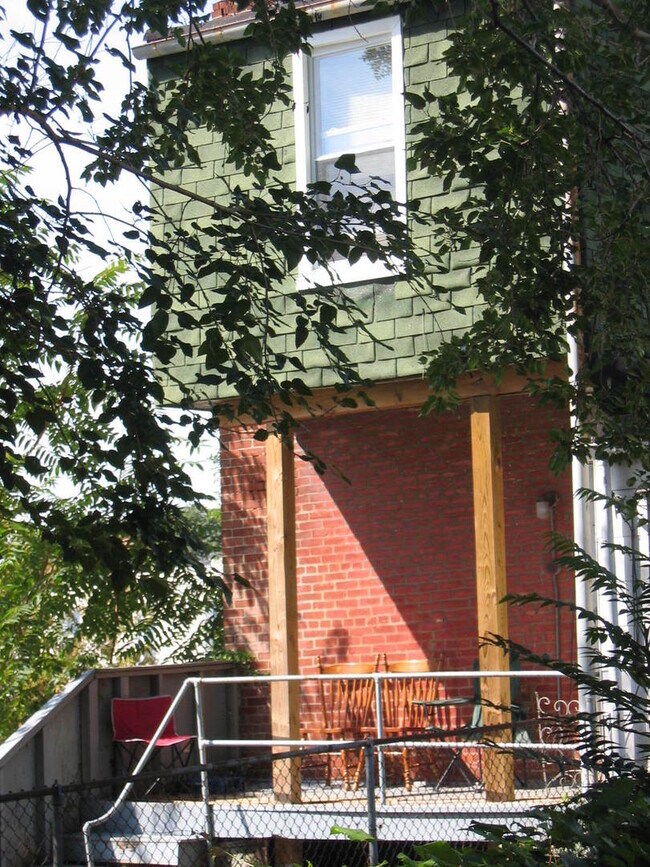 property at 299 W 31st St