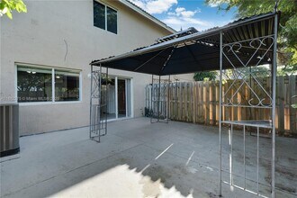 13922 SW 178th St in Miami, FL - Building Photo - Building Photo