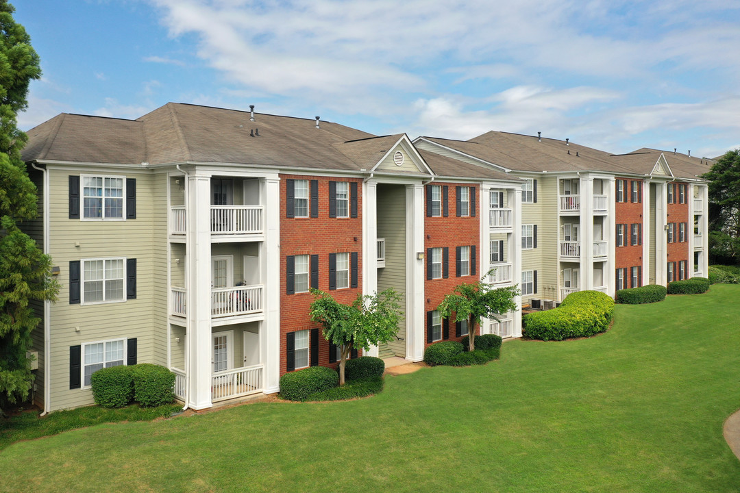 Cherokee Summit in Acworth, GA - Foto de edificio