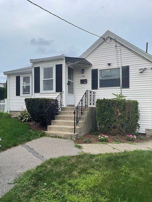 property at 146 Chapel St
