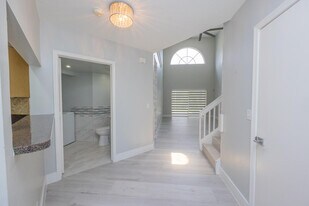 50 Desford Ln in Boynton Beach, FL - Building Photo