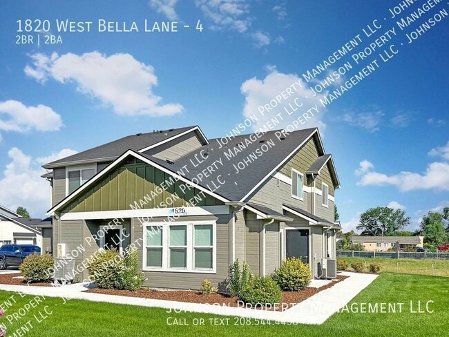 property at 1820 W Bella Ln