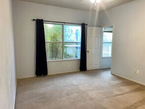 1310 E 3rd St in Georgetown, TX - Building Photo - Building Photo