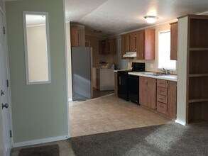 4727 Owens Rd in Moses Lake, WA - Building Photo - Building Photo