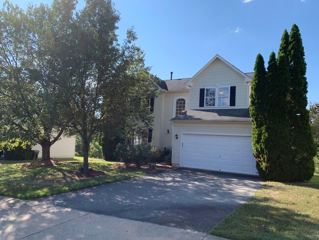 property at 18 Crimson Way