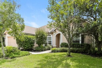 407 Sparrow Branch Cir in Jacksonville, FL - Building Photo - Building Photo