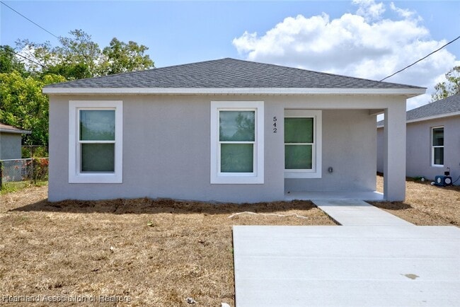 542 Vanguard Ave NW in Lake Placid, FL - Building Photo - Building Photo