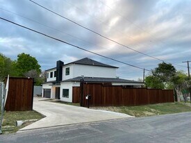 2513 Childs St in Dallas, TX - Building Photo