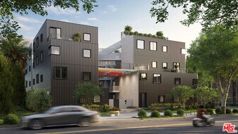 1500 S Barrington Ave in Los Angeles, CA - Building Photo
