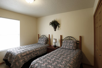 Briar Ridge Apartments in Warsaw, IN - Building Photo - Interior Photo