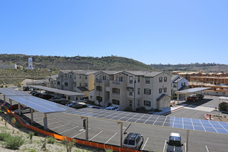 Juniper at the Preserve in Carlsbad, CA - Foto de edificio - Building Photo