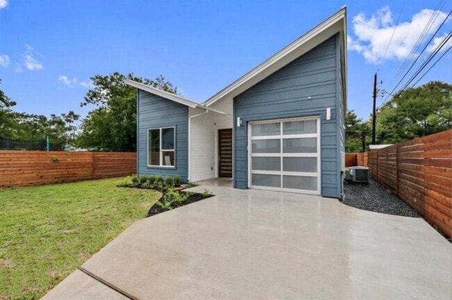 1131 Mason Ave in Austin, TX - Building Photo - Building Photo