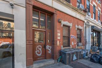 1098 De Kalb Ave in Brooklyn, NY - Building Photo - Building Photo