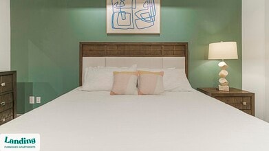 777 Preston St, Unit 14I in Houston, TX - Building Photo - Building Photo