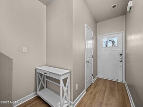 325 Frisco Wy in Holly Ridge, NC - Building Photo - Building Photo