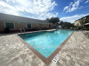 9036 Moonlit Meadows Loop in Riverview, FL - Building Photo - Building Photo