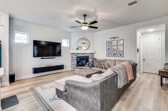 9349 Loggerhead Wy in Fort Worth, TX - Building Photo - Building Photo