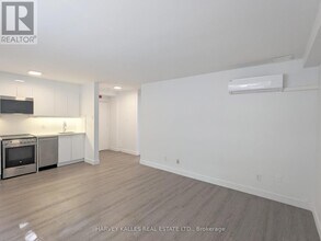 68 Fifteenth St in Toronto, ON - Building Photo - Building Photo