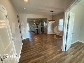 144 Fairfield Dr, Unit 5A in Troutman, NC - Foto de edificio - Building Photo