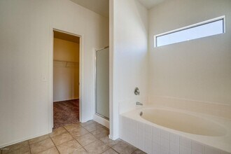 3213 S 66th Ave in Phoenix, AZ - Building Photo - Building Photo