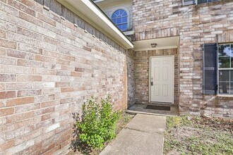 9834 Bobolink Dr in Conroe, TX - Building Photo - Building Photo
