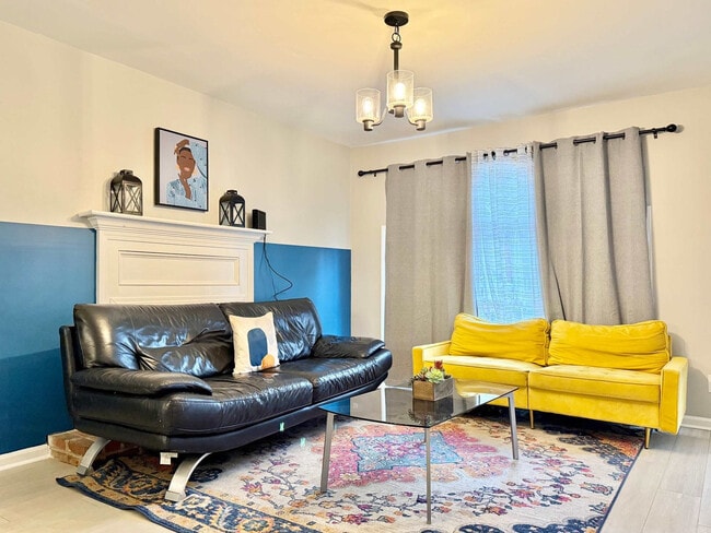 1267 Sweet Pine Dr in Norcross, GA - Foto de edificio - Building Photo