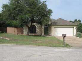 2405 Farragret Cove in Lago Vista, TX - Building Photo