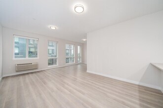 16 Bennett St in Jersey City, NJ - Building Photo - Building Photo