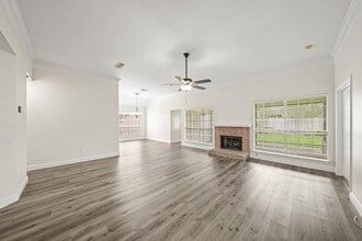 2727 N Peach Hollow Cir in Pearland, TX - Foto de edificio - Building Photo