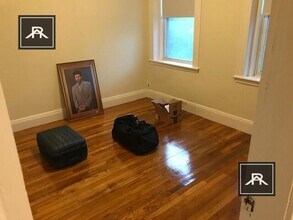 11 Egremont Rd in Boston, MA - Building Photo - Building Photo