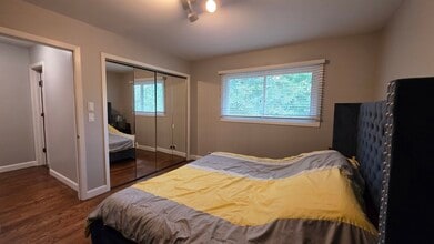 1522 Shermer Rd, Unit 1522 in Northbrook, IL - Foto de edificio - Building Photo