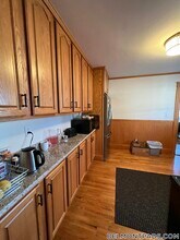 16 Trowbridge St in Belmont, MA - Foto de edificio - Building Photo