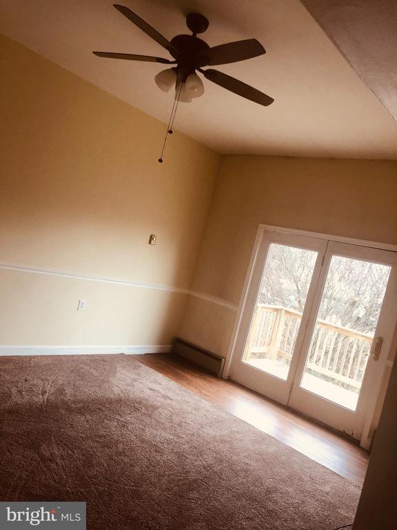 420 Old Swede Rd in Douglassville, PA - Building Photo - Building Photo