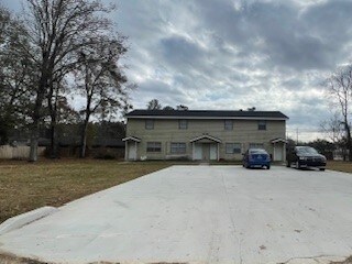 14018 Virginia Dr in Hammond, LA - Foto de edificio