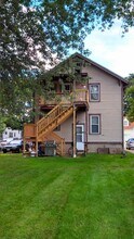 619 S Orchard St, Unit #2 in Madison, WI - Building Photo - Building Photo