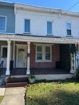 431 Iroquois St in Lester, PA - Building Photo